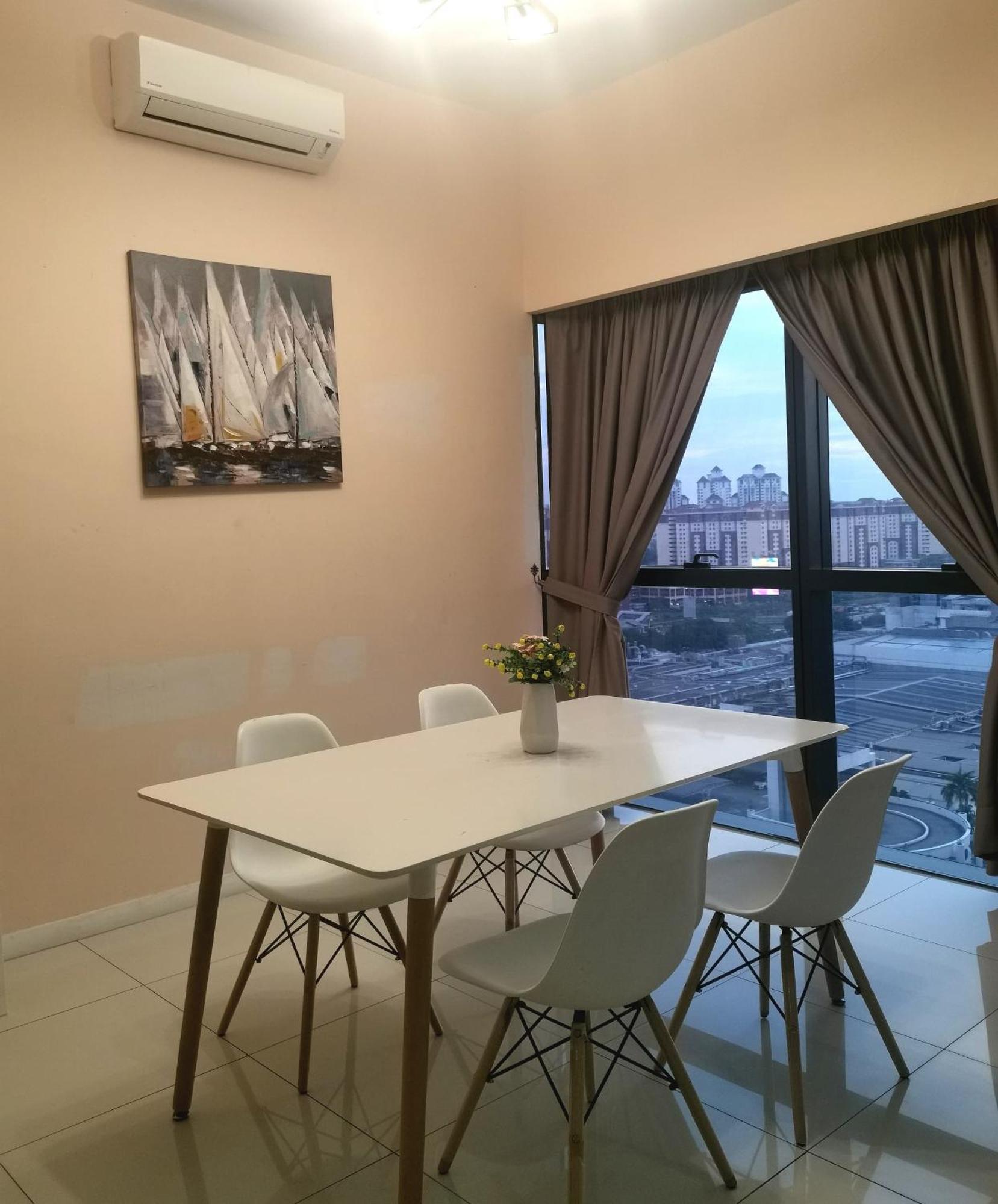 Eminent Stay - Icon City, Petaling Jaya Ngoại thất bức ảnh